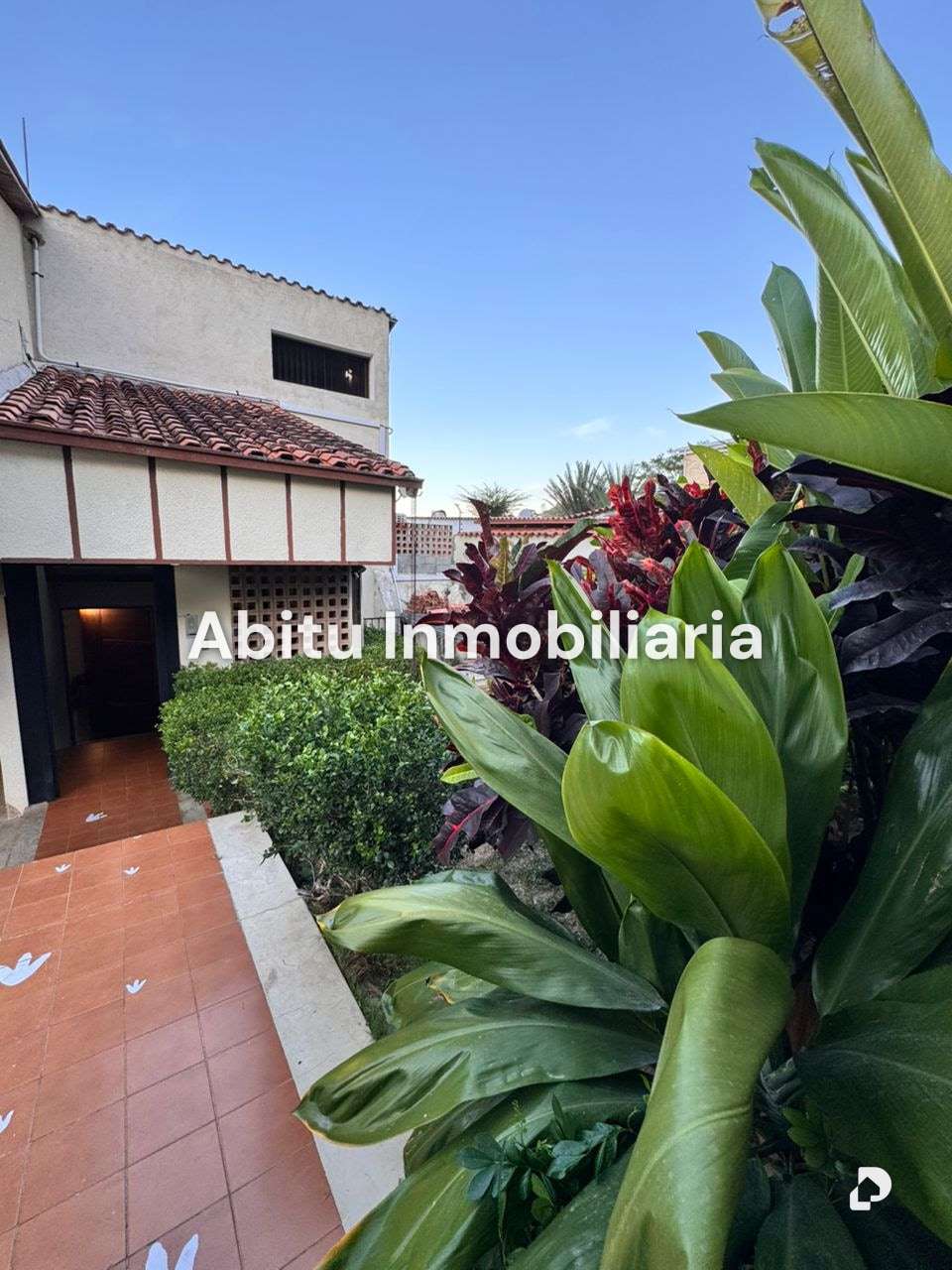 House in Prados del Este, Caracas – 2