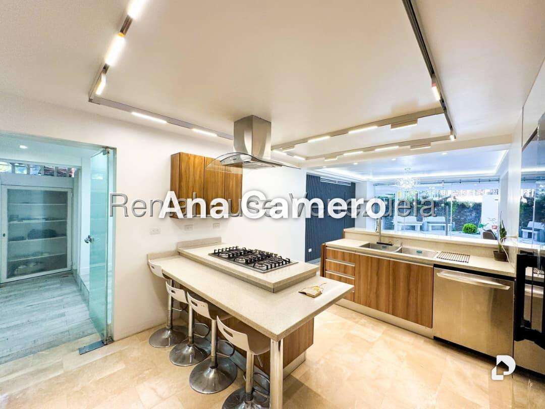 Apartamento en La Boyera, Caracas – 16