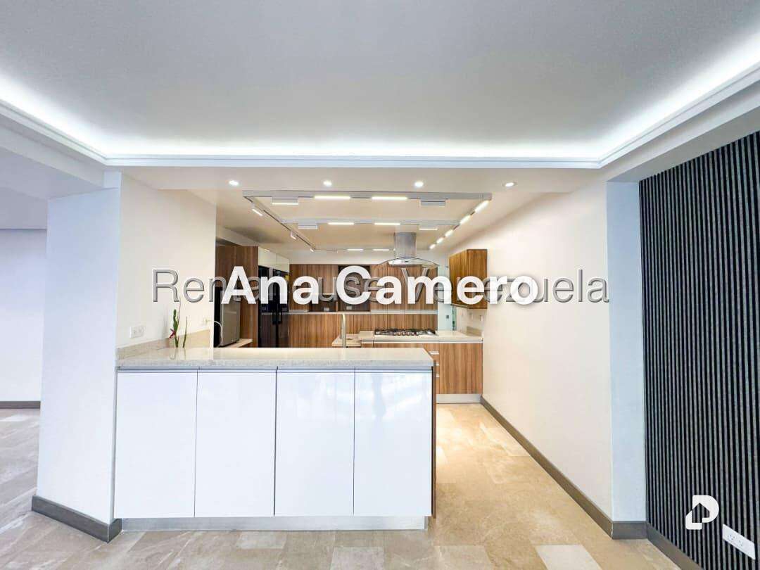 Apartamento en La Boyera, Caracas – 24