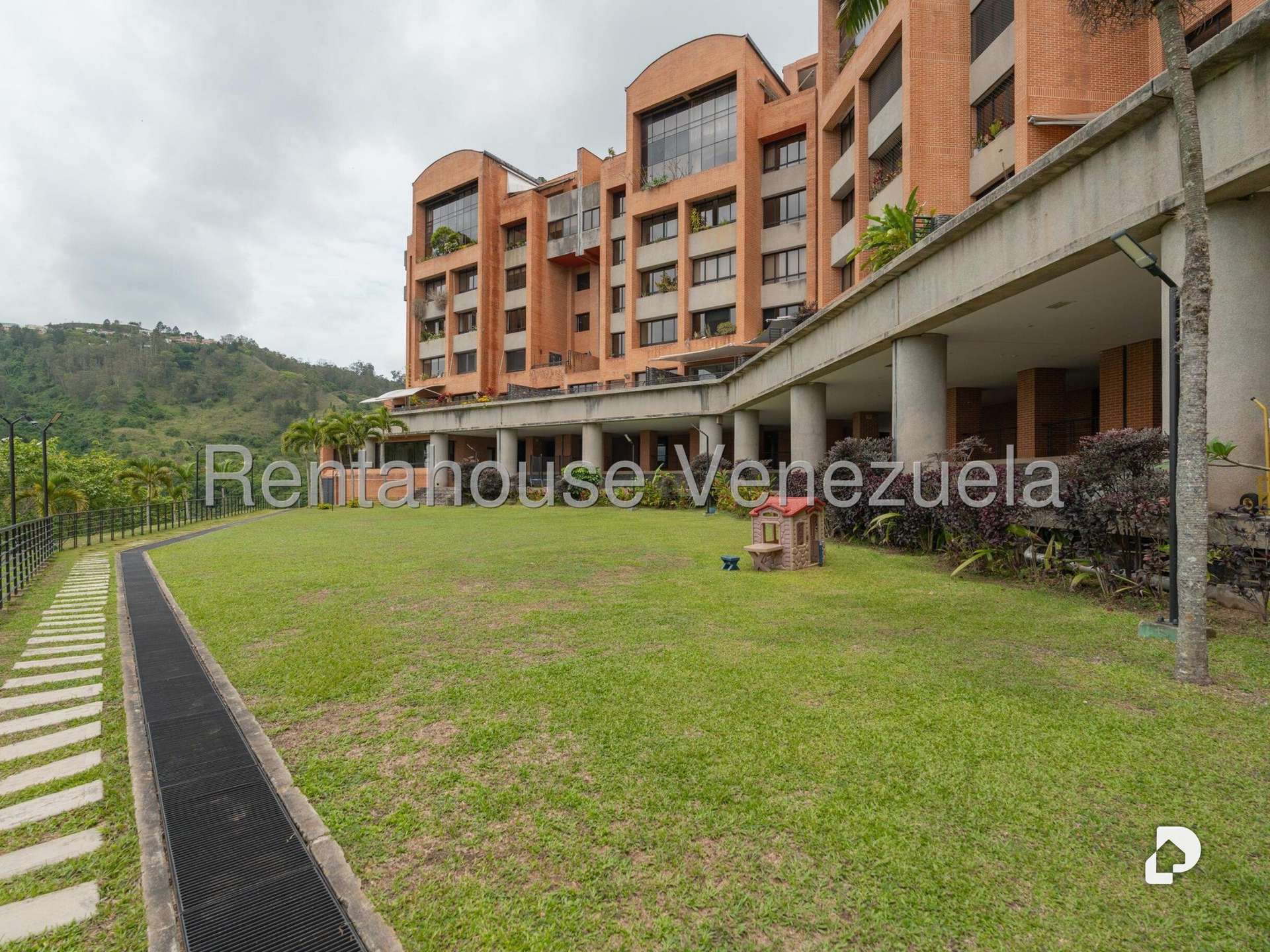 Apartamento en Los Samanes, Caracas – 17