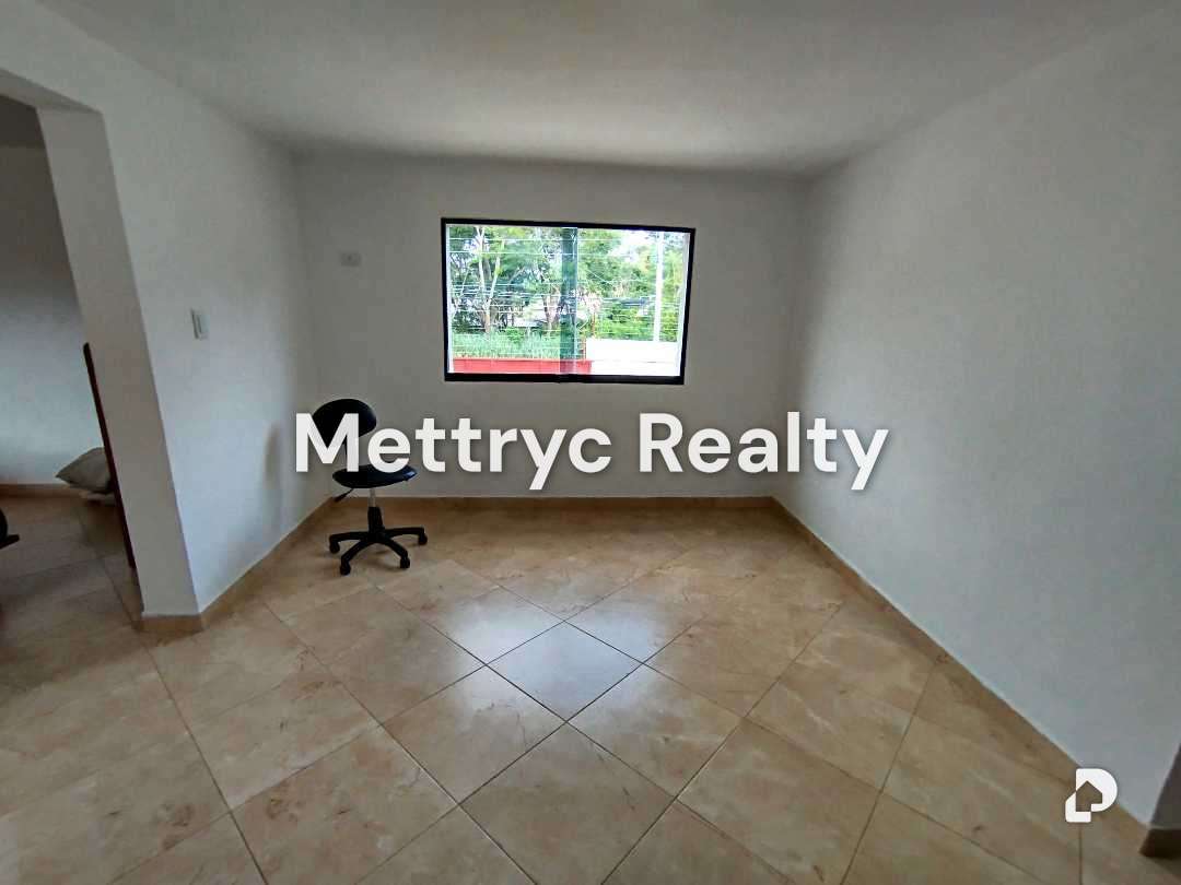 House in Colinas de Guataparo, Valencia – 48