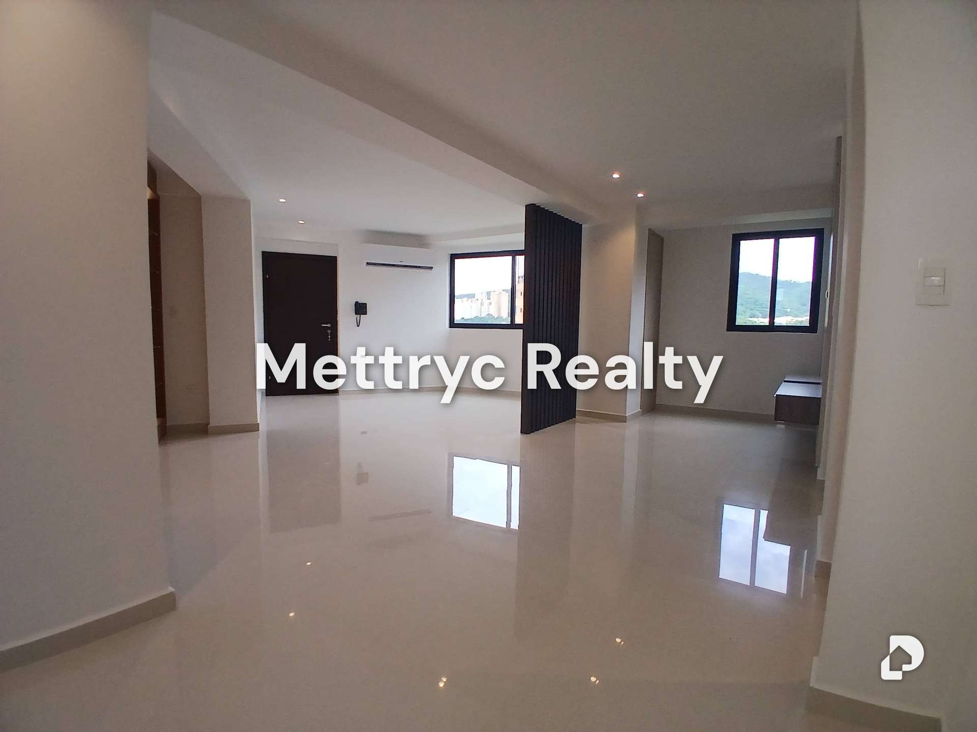 Apartamento en El Parral, Valencia – 2