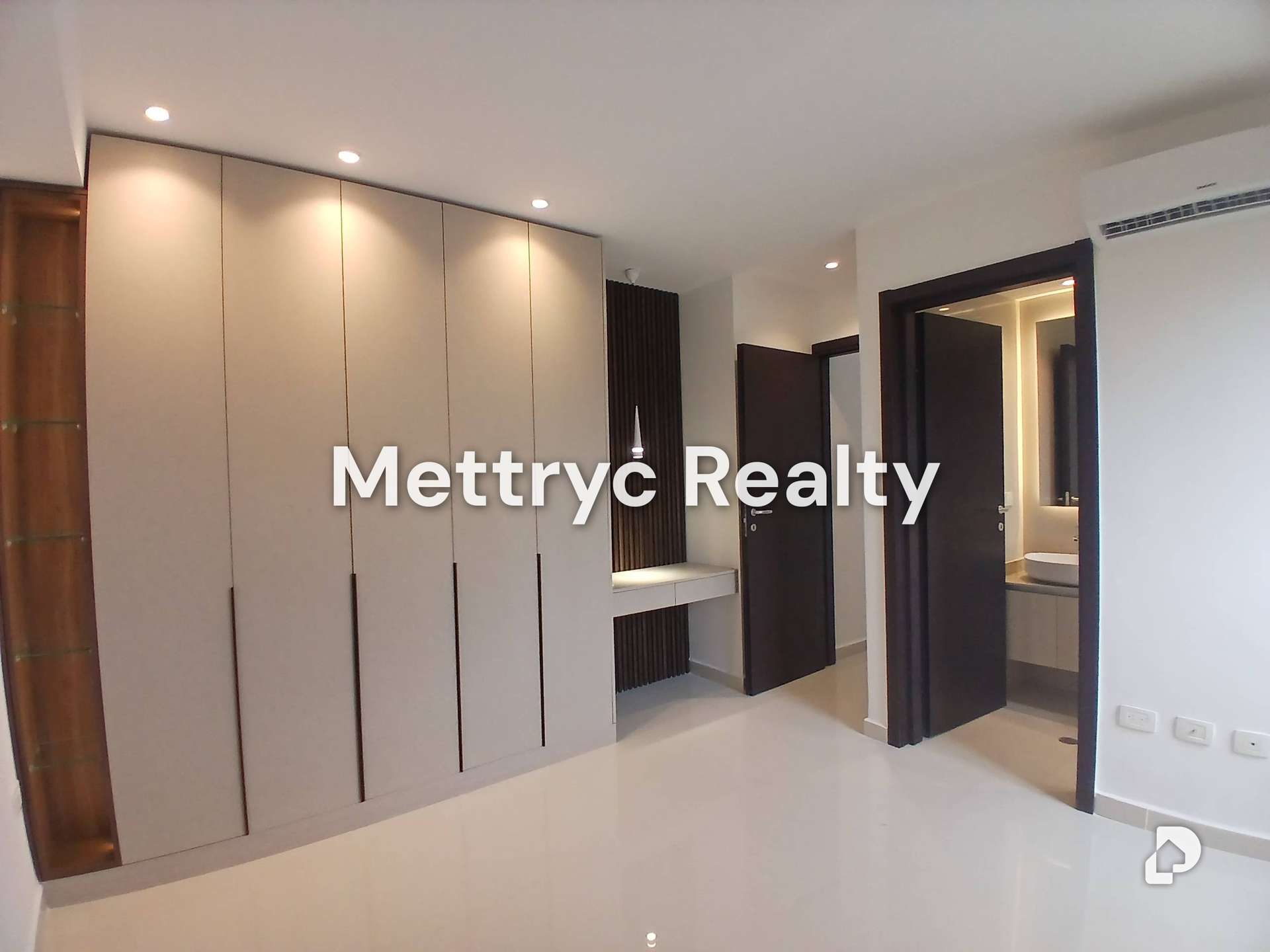 Apartamento en El Parral, Valencia – 5