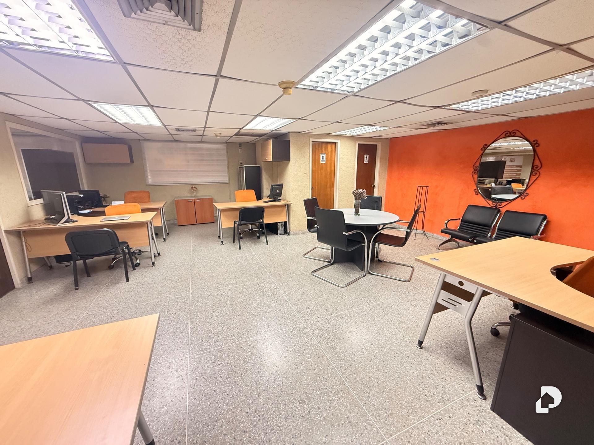 Oficina en Zona Centro, Maracay – 1