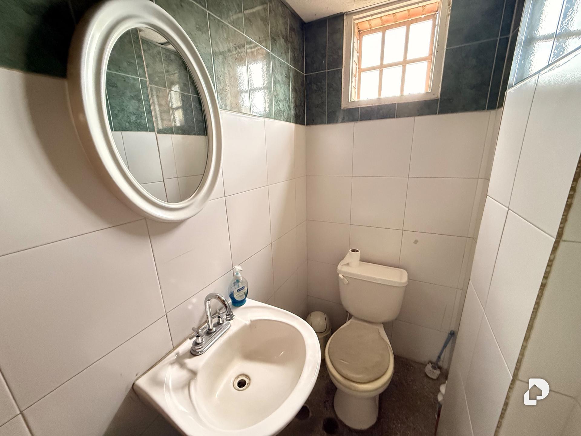Oficina en Zona Centro, Maracay – 4