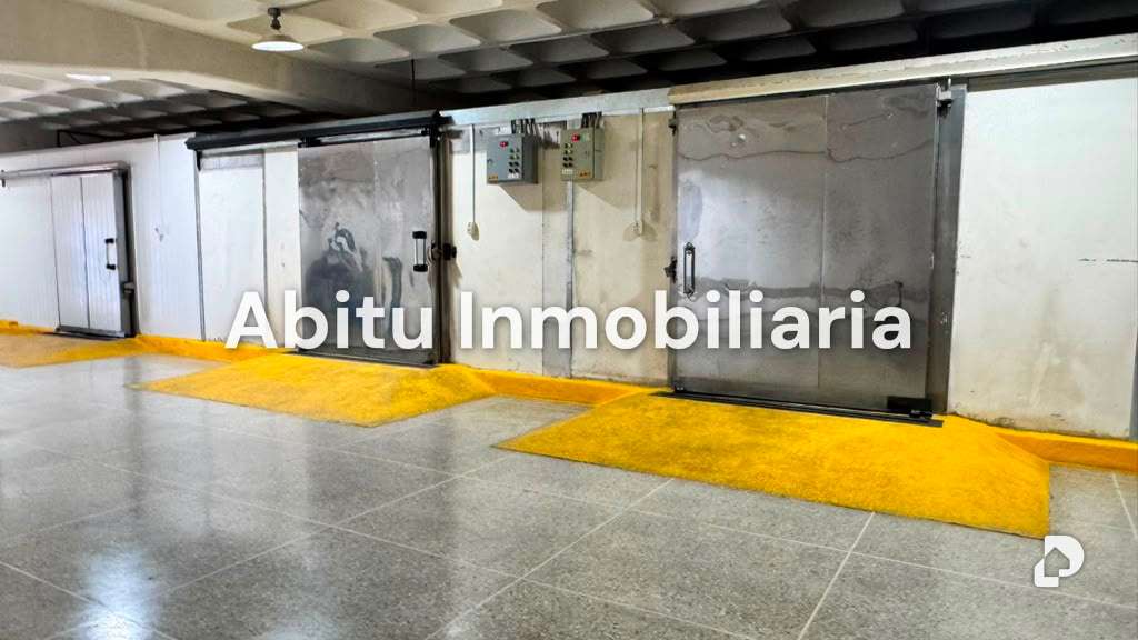 Local comercial en San Martín, Caracas – 4