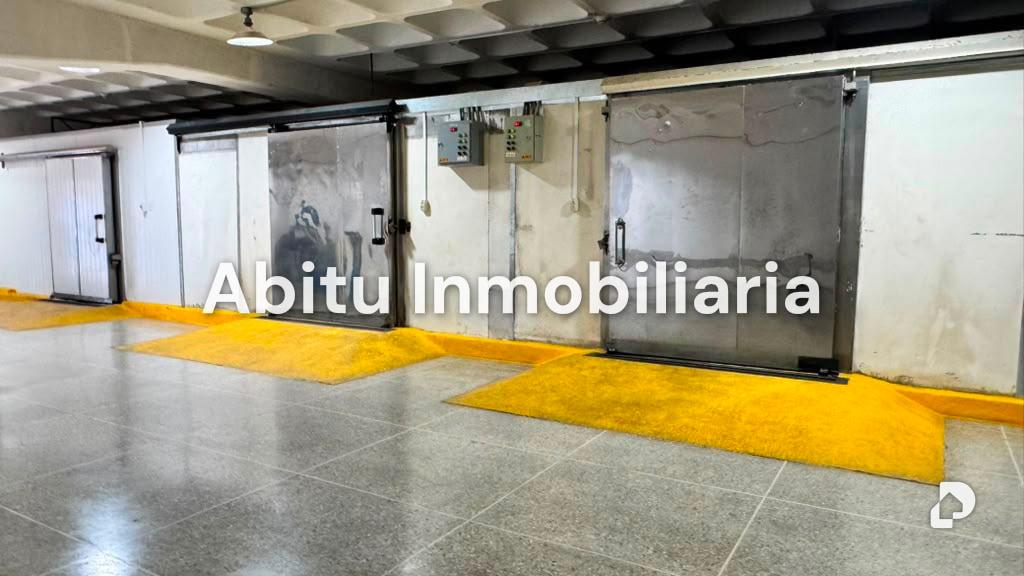Local comercial en San Martín, Caracas – 4