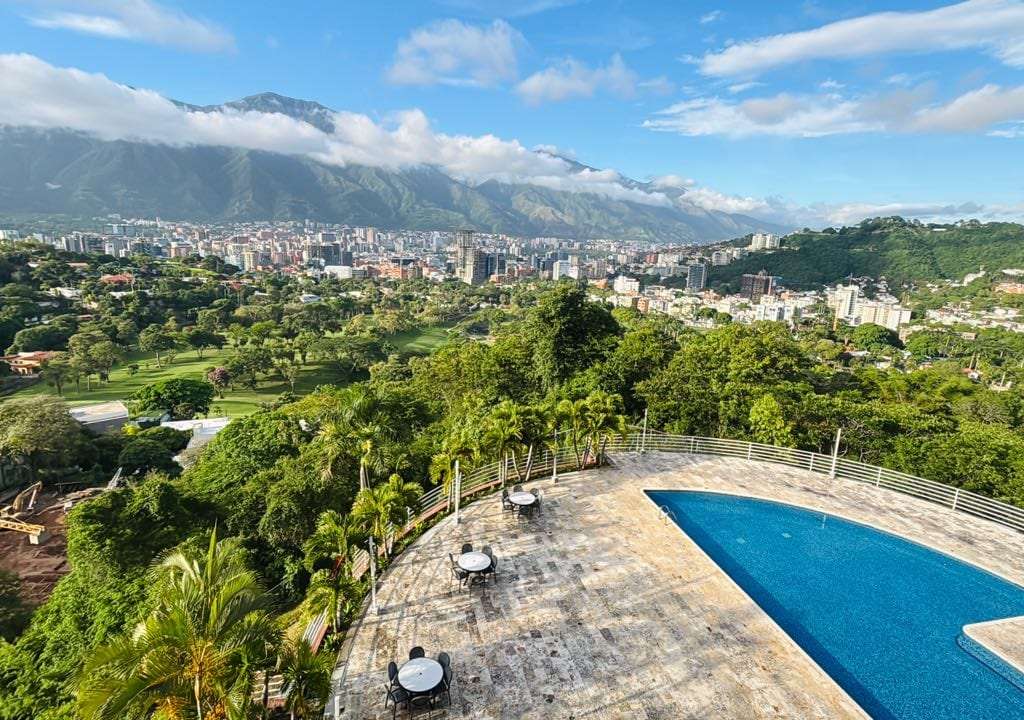 Apartamento en Valle Arriba, Caracas - 1