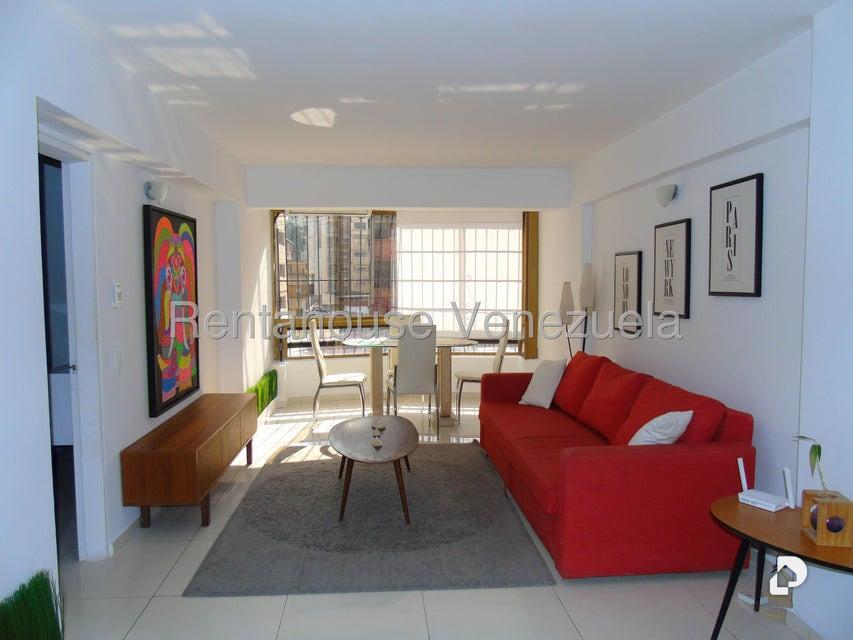 Apartamento en Los Palos Grandes, Caracas – 2