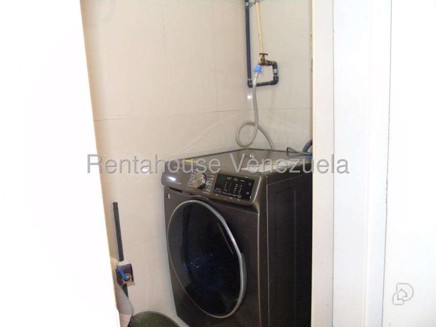 Apartamento en Los Palos Grandes, Caracas – 7