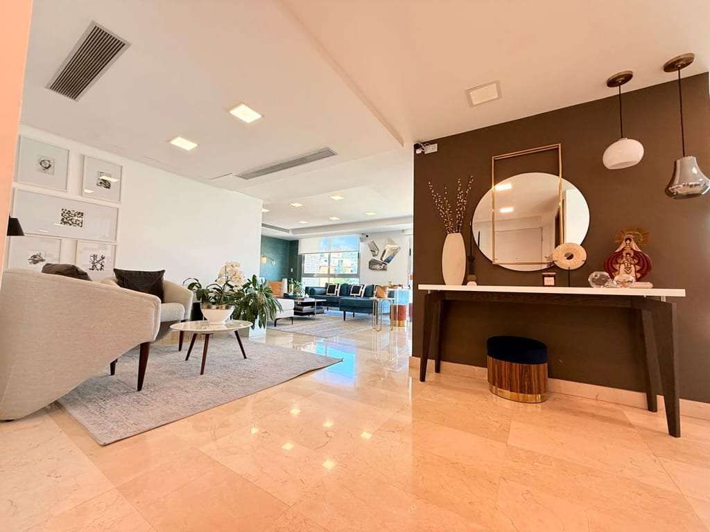 Penthouse en Los Naranjos (Las Mercedes), Caracas