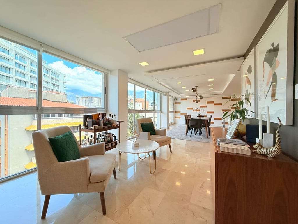 Penthouse en Los Naranjos (Las Mercedes), Caracas