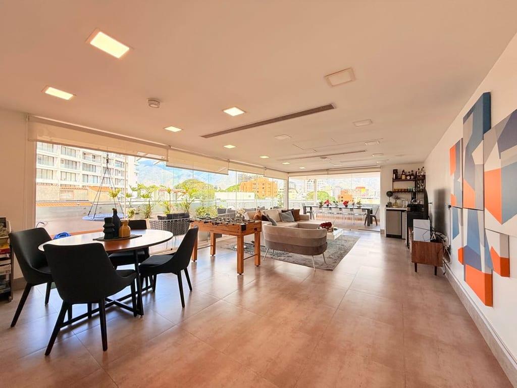 Penthouse en Los Naranjos (Las Mercedes), Caracas
