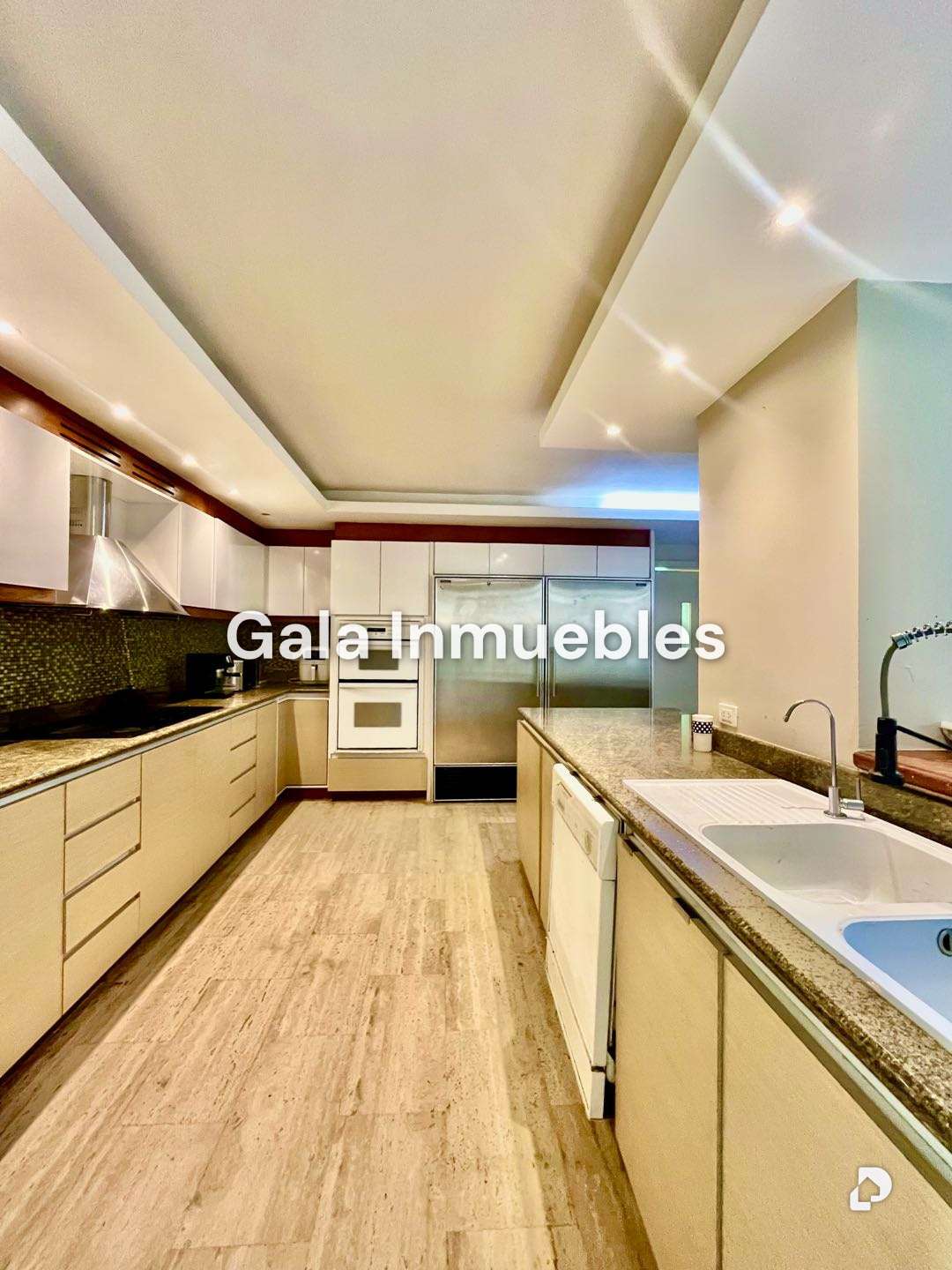 Apartment in La Lagunita, Caracas – 16