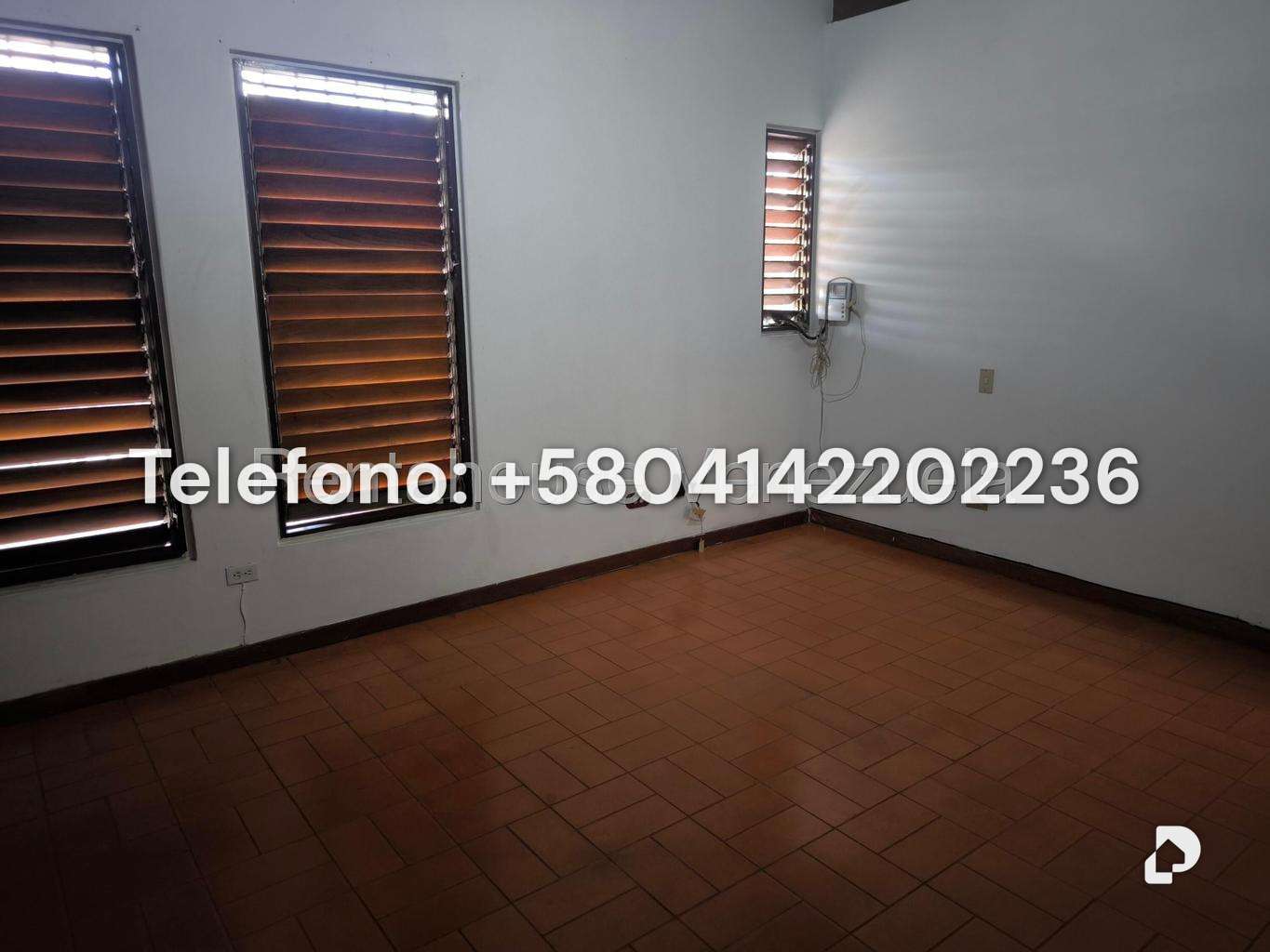 Casa en Cumbres de Curumo, Caracas – 49