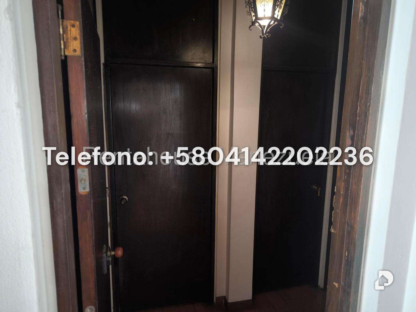Casa en Cumbres de Curumo, Caracas – 53