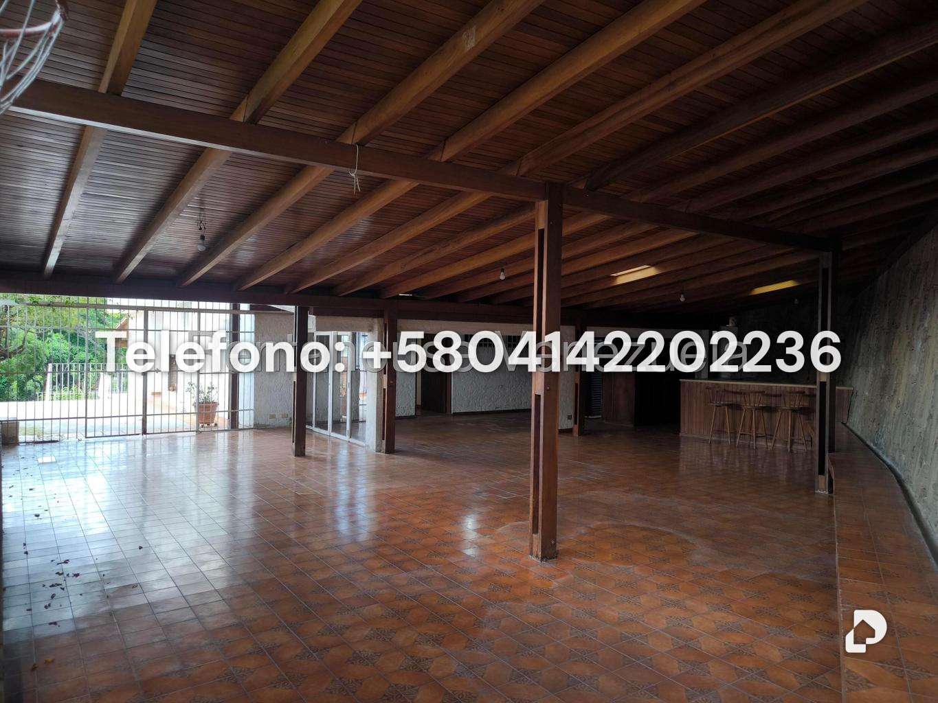 Casa en Cumbres de Curumo, Caracas – 29