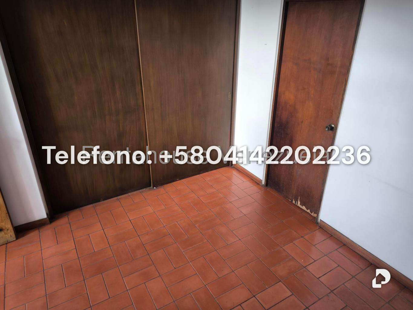 Casa en Cumbres de Curumo, Caracas – 55
