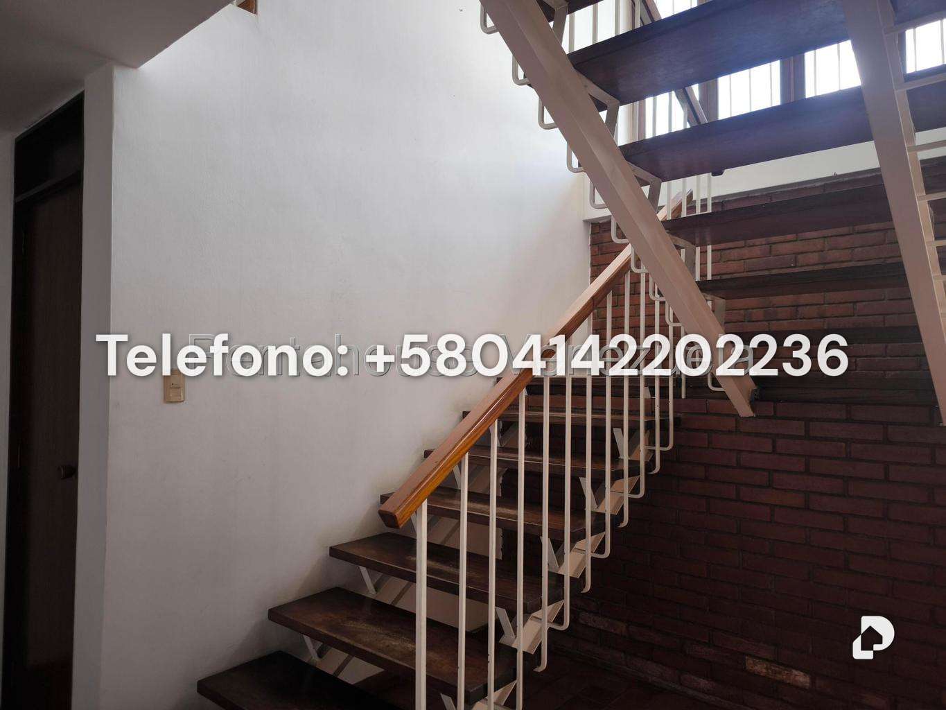 Casa en Cumbres de Curumo, Caracas – 56