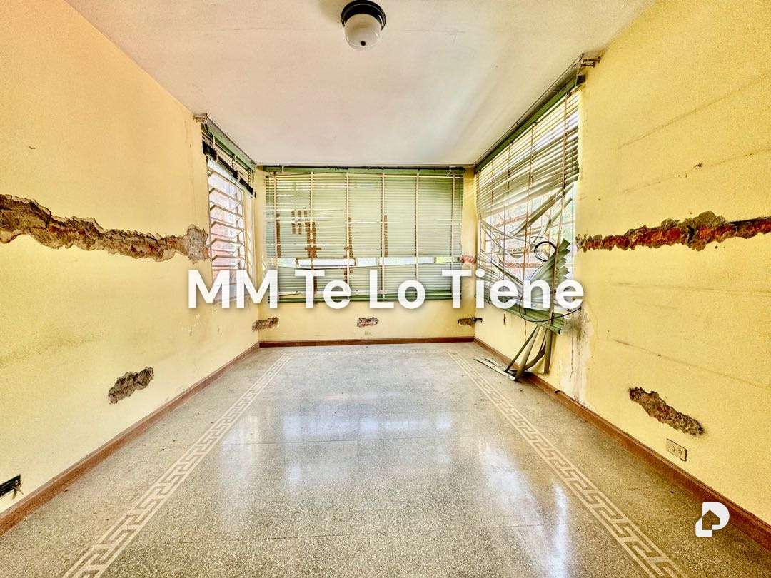 Terreno en Altamira, Caracas – 12