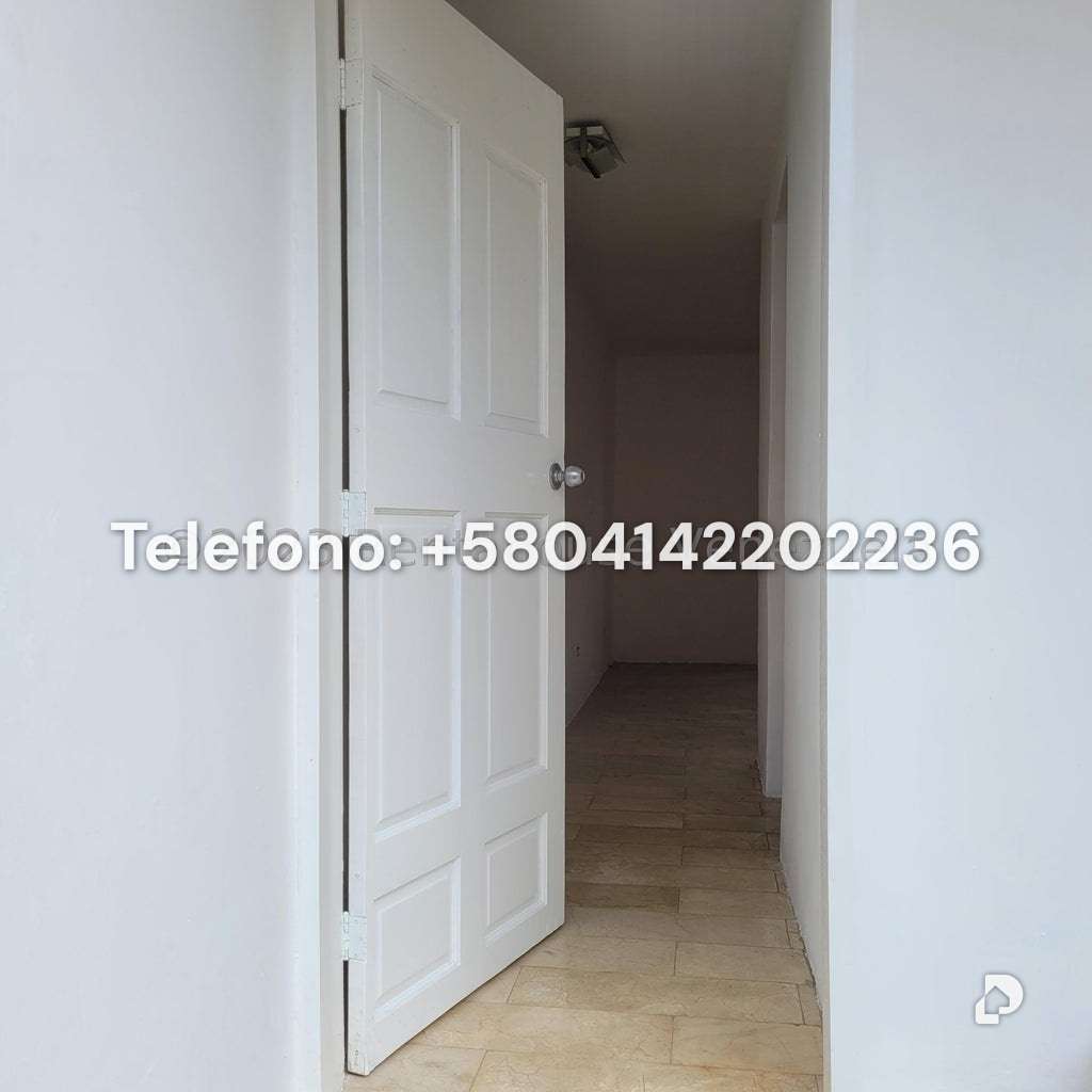 Casa en Cumbres de Curumo, Caracas – 42