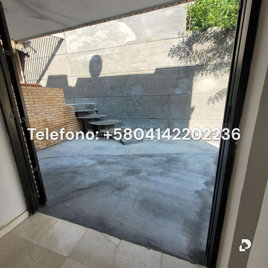 Casa en Cumbres de Curumo, Caracas – 34
