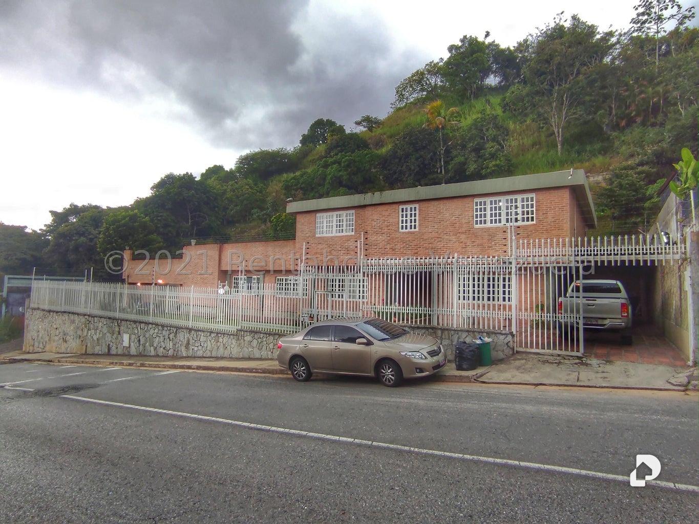 Casa en Santa Paula, Caracas – 1