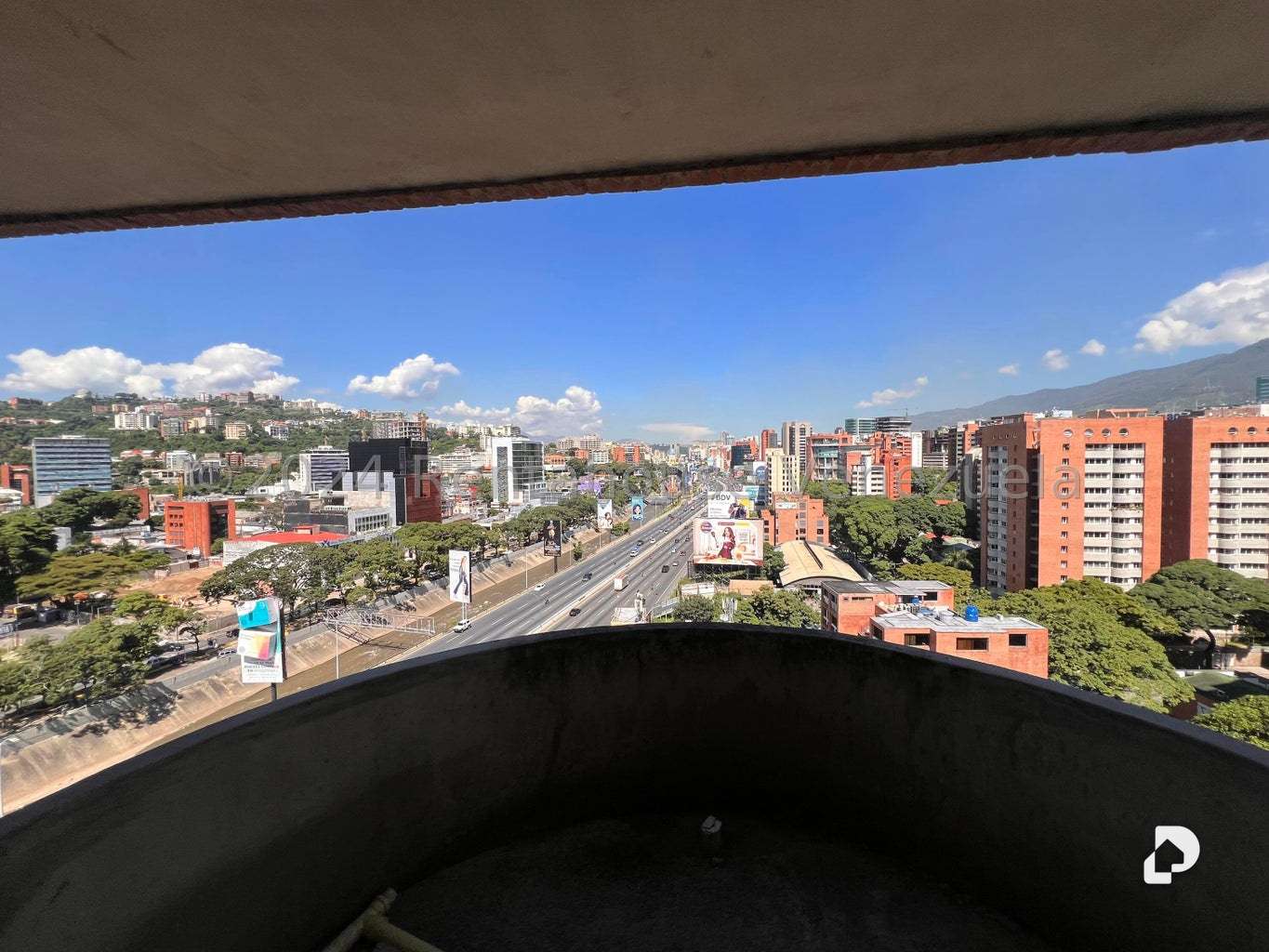 Apartamento en El Rosal, Caracas – 6