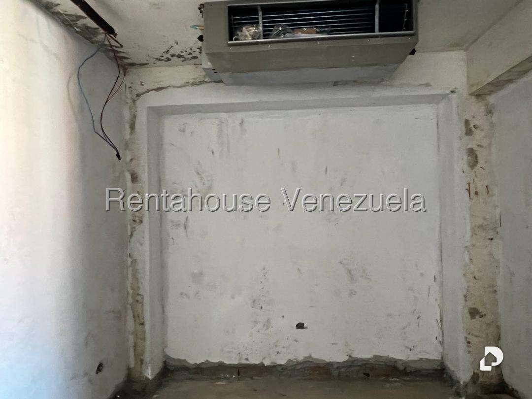 Apartamento en El Rosal, Caracas – 15