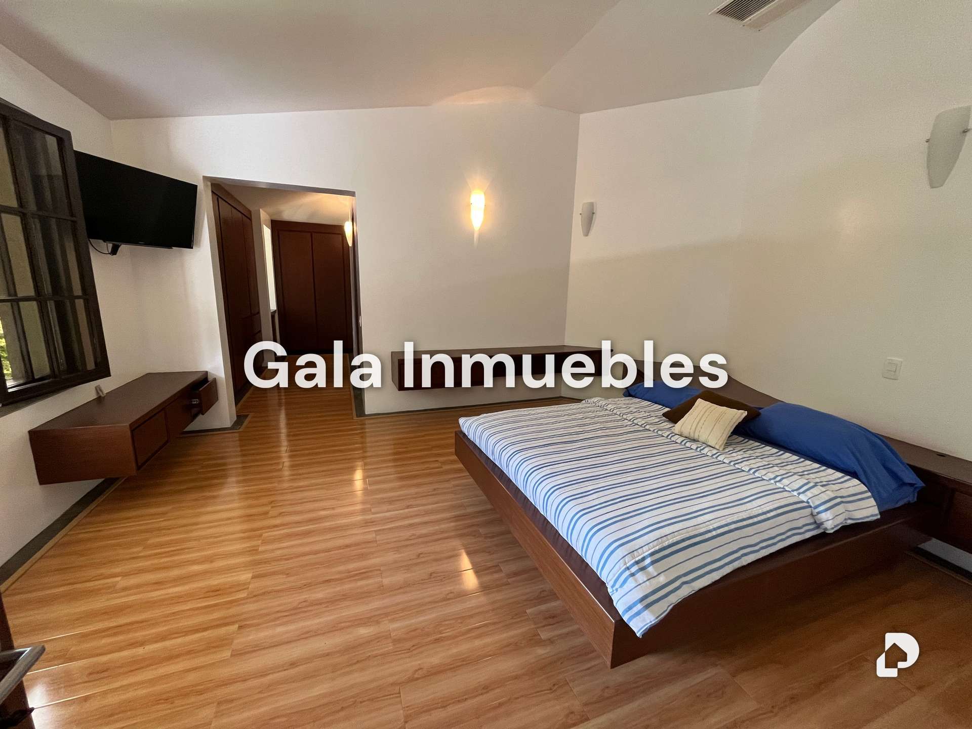 Casa en Monte Elena, Caracas – 11