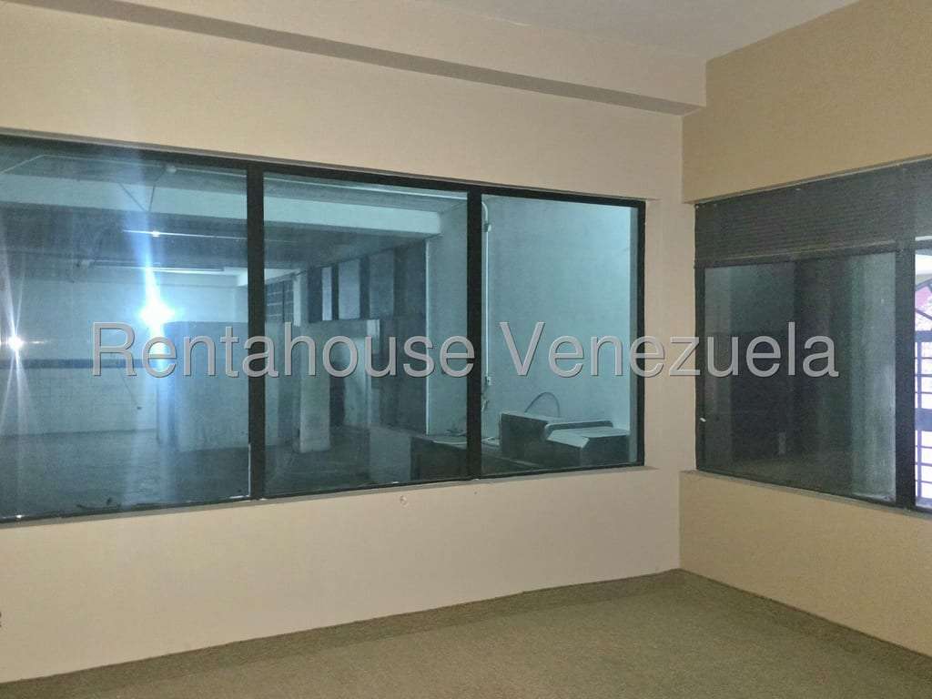 Local comercial en Piedra Azul, Caracas