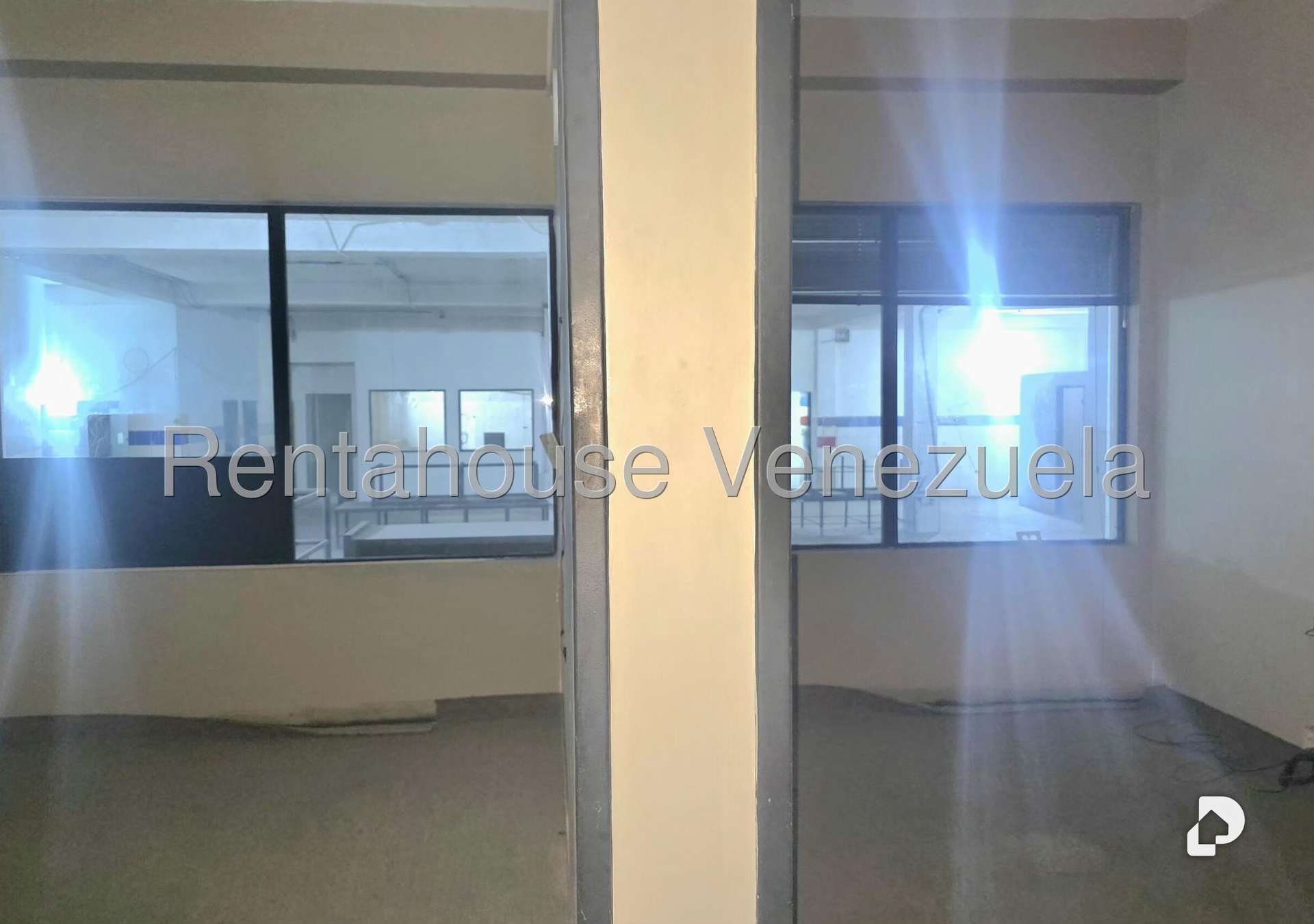 Local comercial en Piedra Azul, Caracas – 15