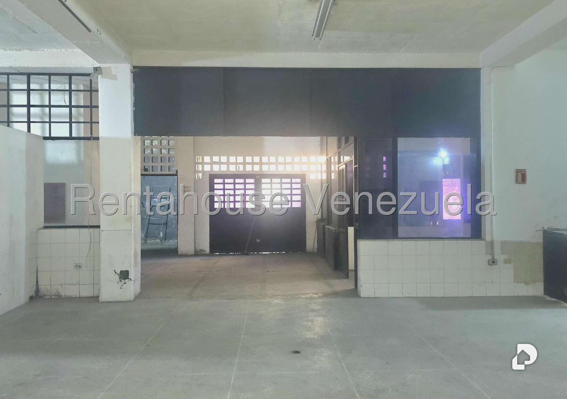 Local comercial en Piedra Azul, Caracas – 8