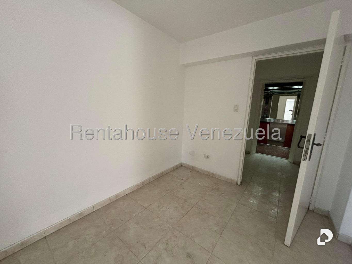 Apartment in Lomas del Avila, Caracas – 9