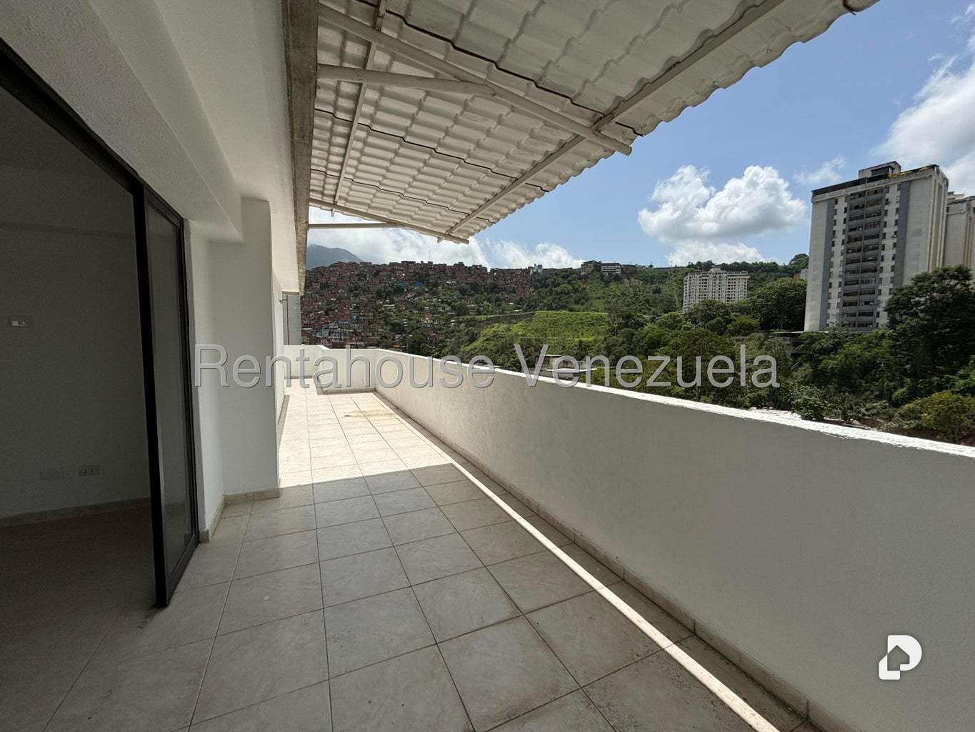 Apartment in Lomas del Avila, Caracas – 17