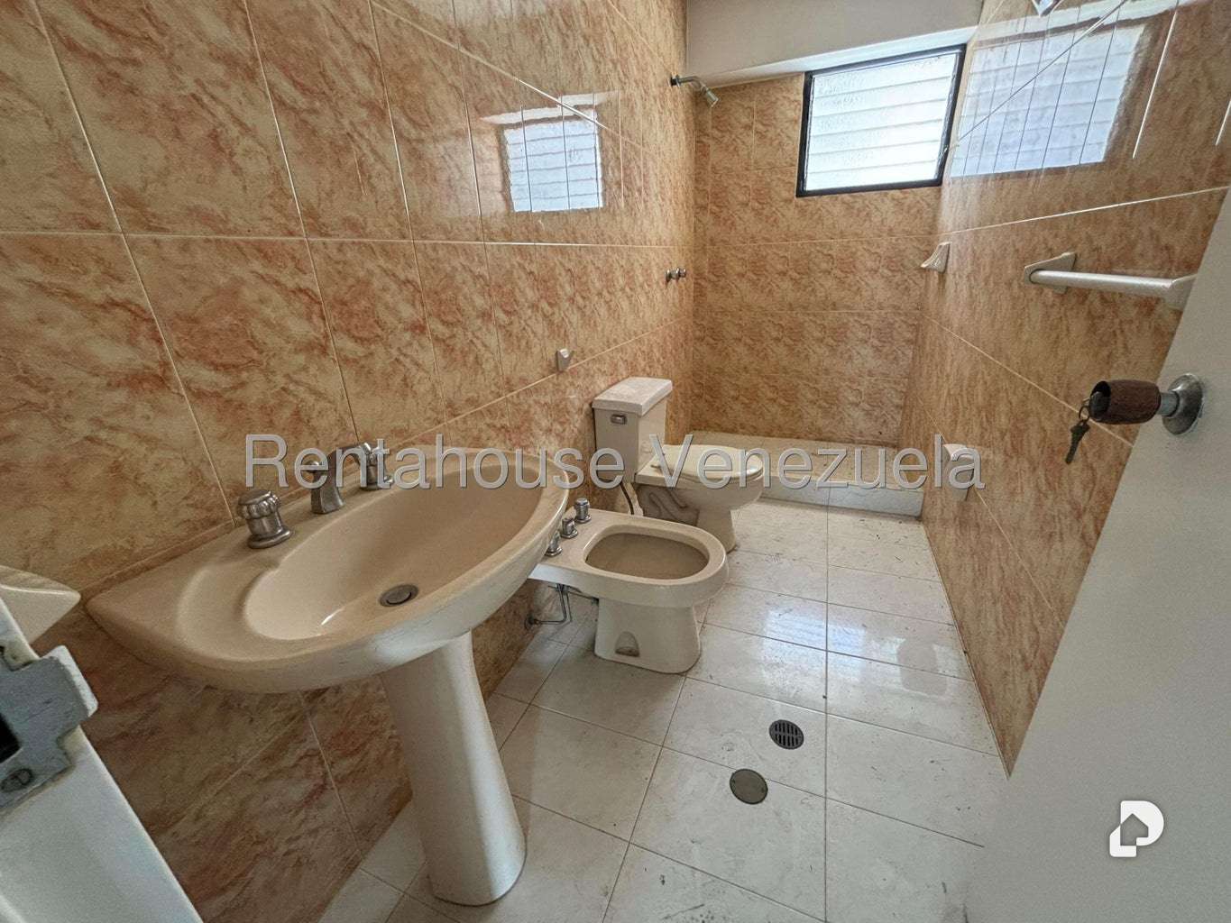 Apartment in Lomas del Avila, Caracas – 15