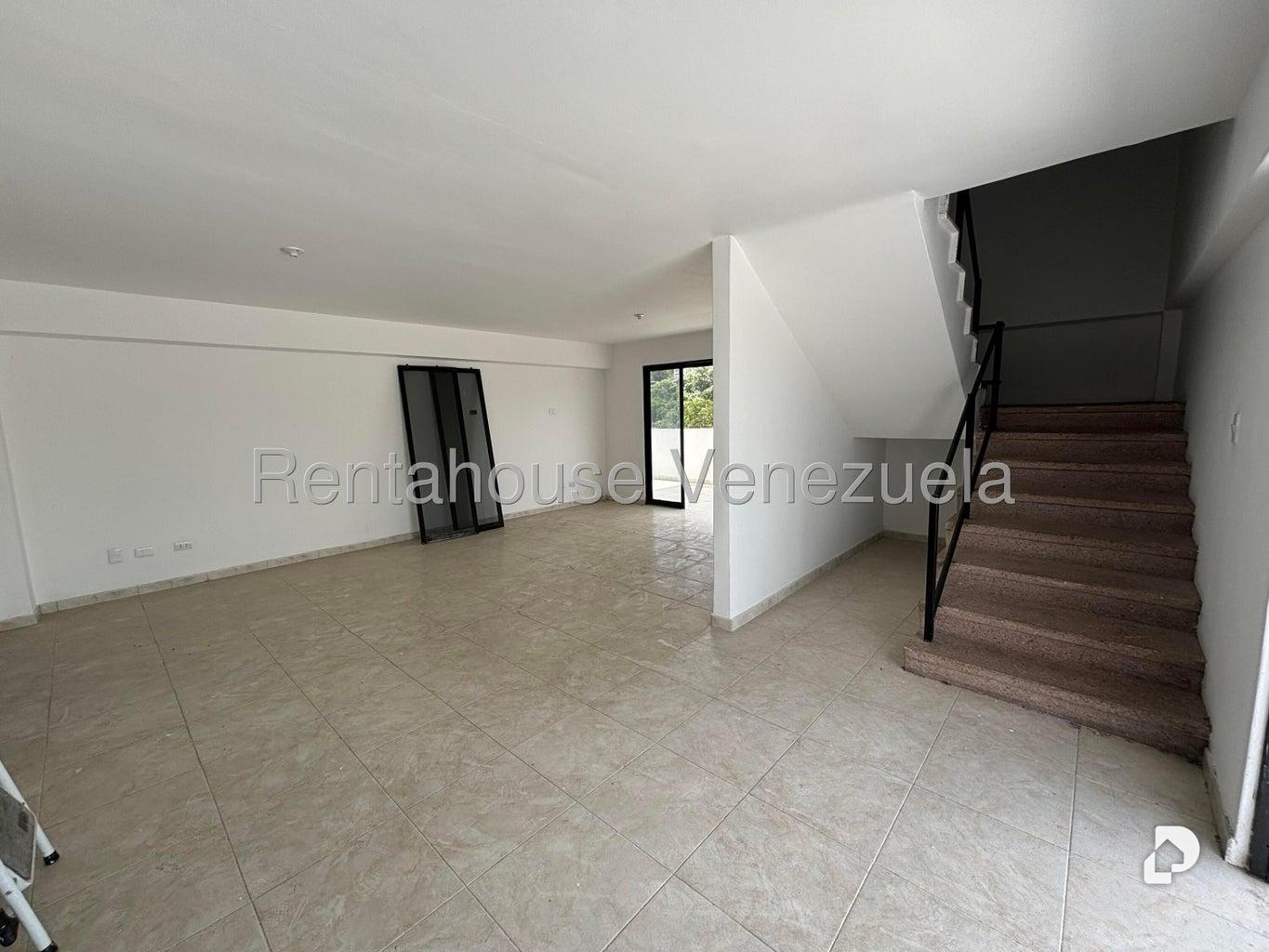 Apartment in Lomas del Avila, Caracas – 4