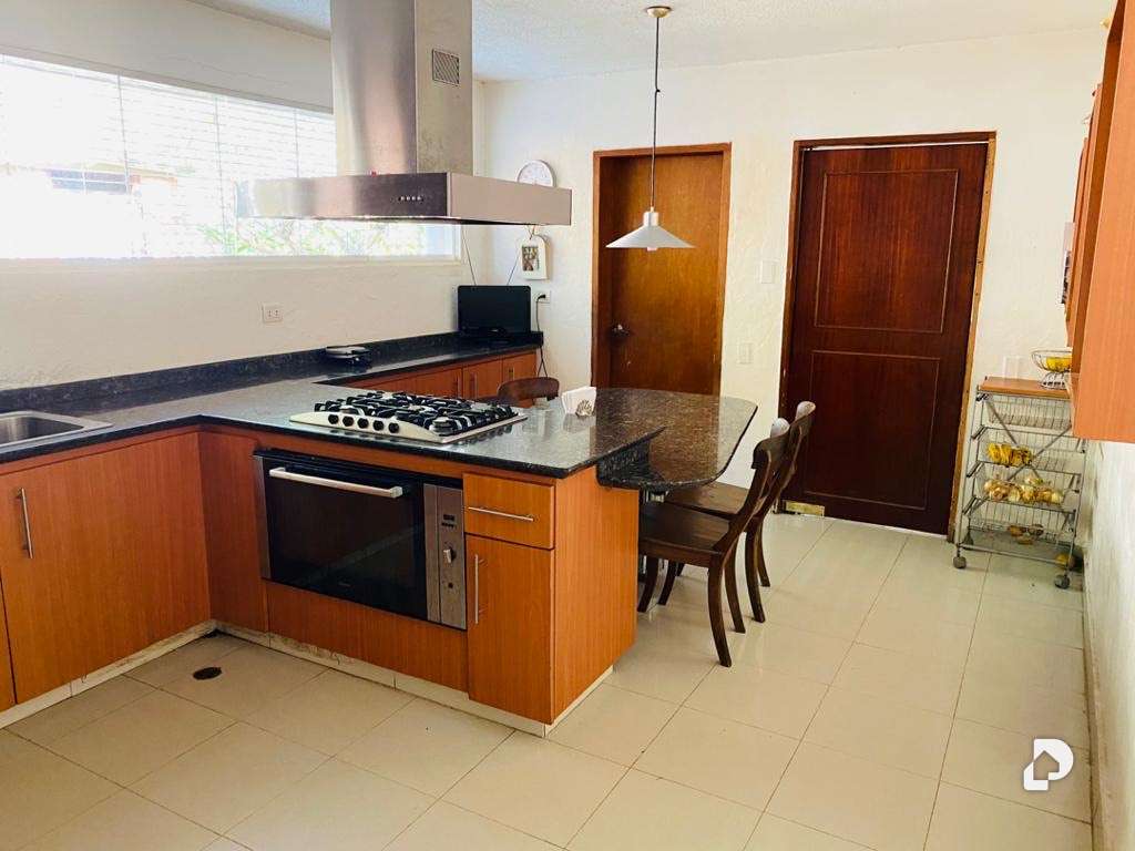 House in Alto Hatillo, Caracas – 5