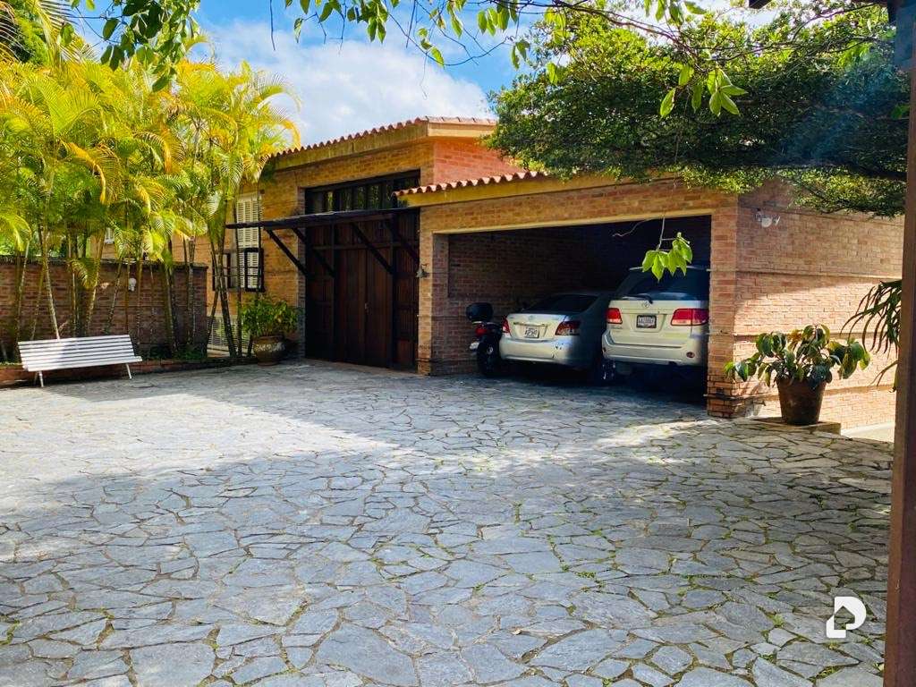 House in Alto Hatillo, Caracas – 9