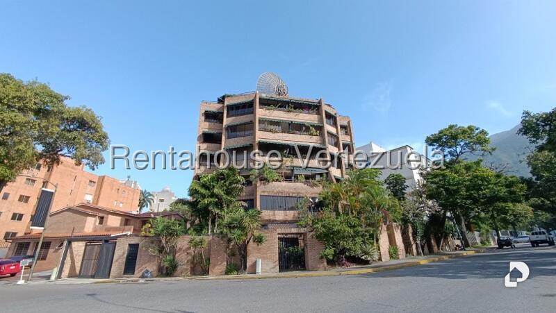 Apartamento en Altamira, Caracas – 1