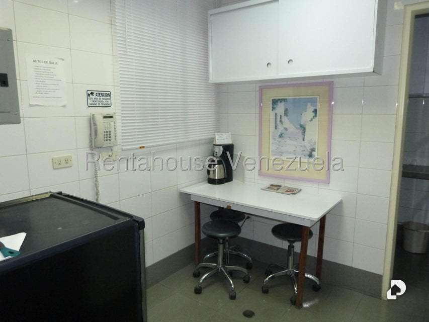 Oficina en Chacao, Caracas – 8