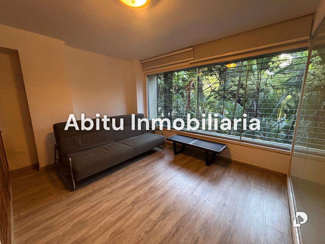 Apartamento en Los Palos Grandes, Caracas – 13