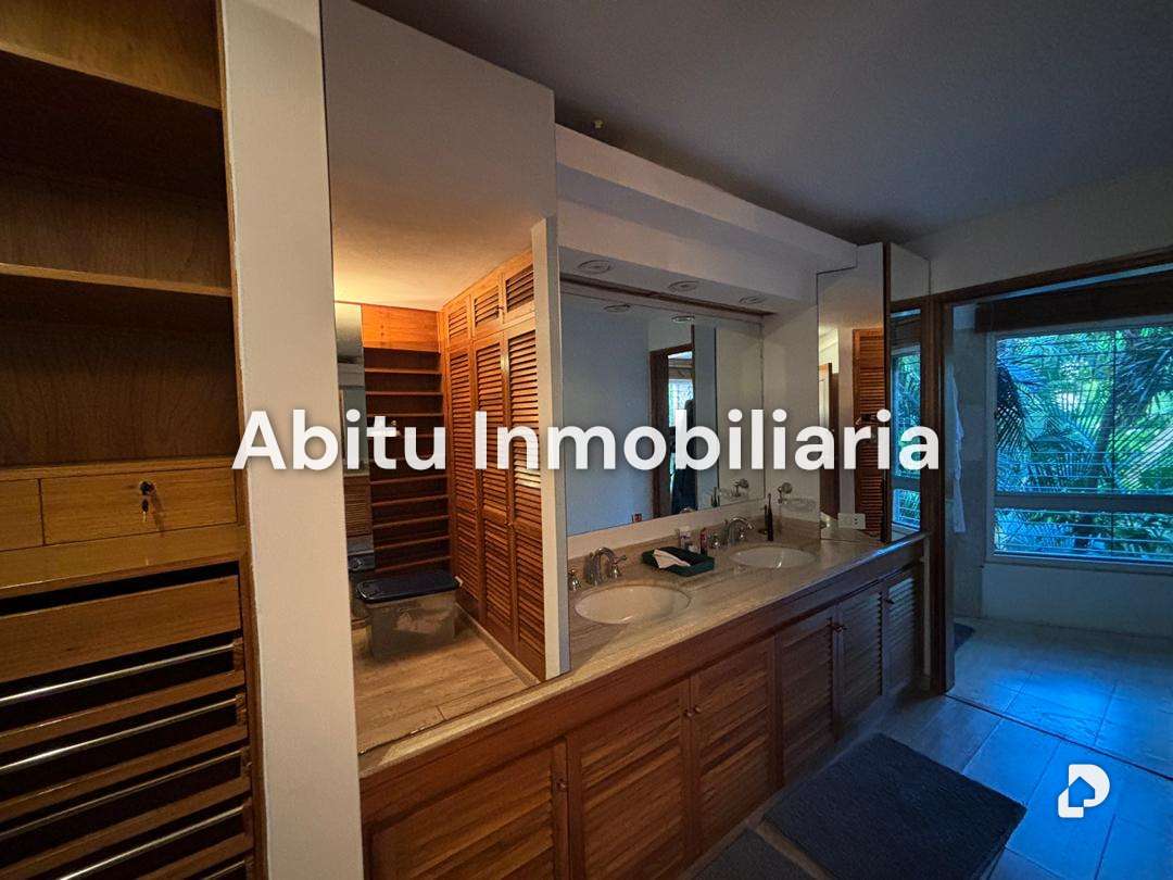 Apartamento en Los Palos Grandes, Caracas – 20