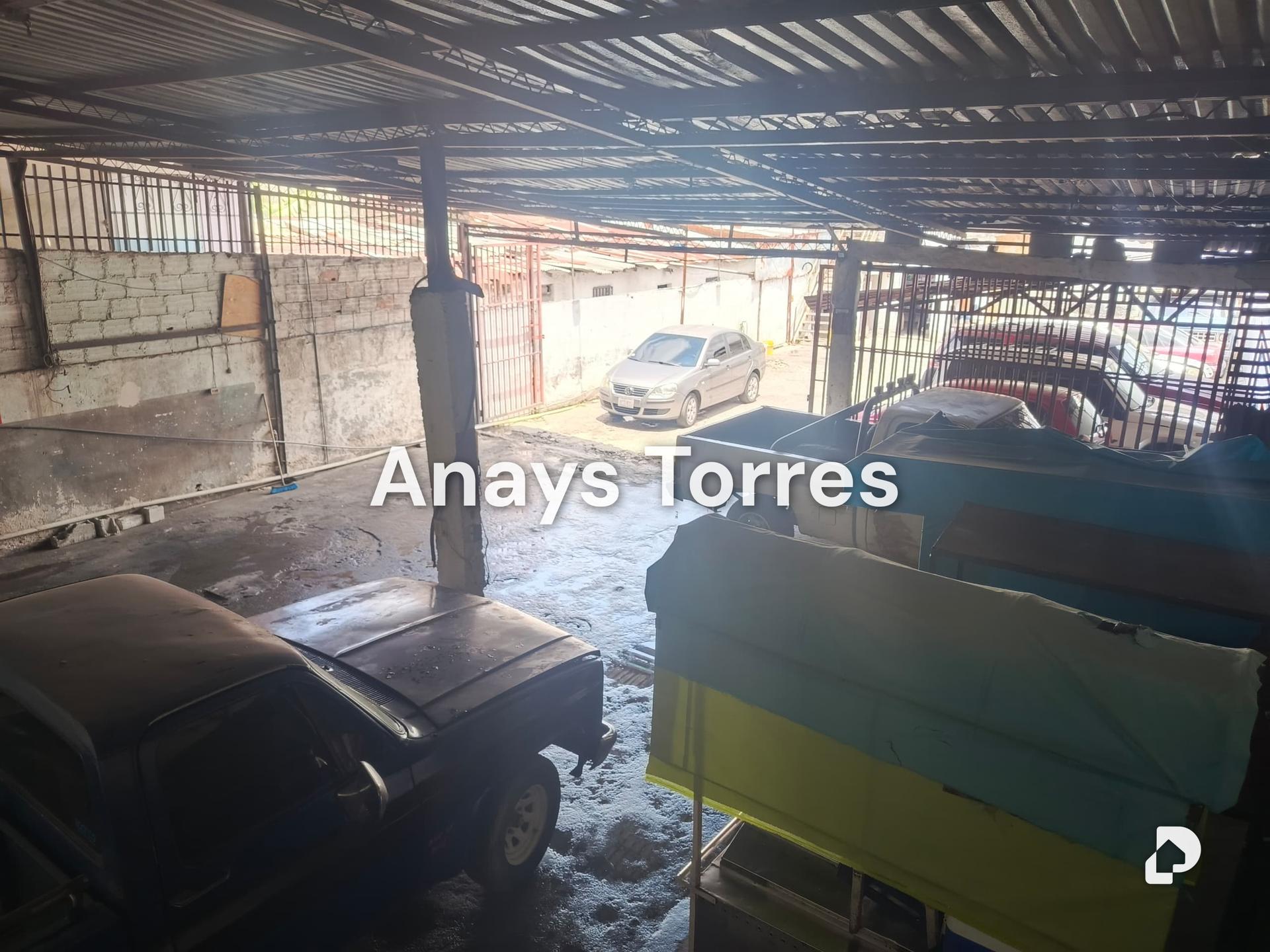 Local comercial en Sector El Cabotaje, Altos Mirandinos – 3