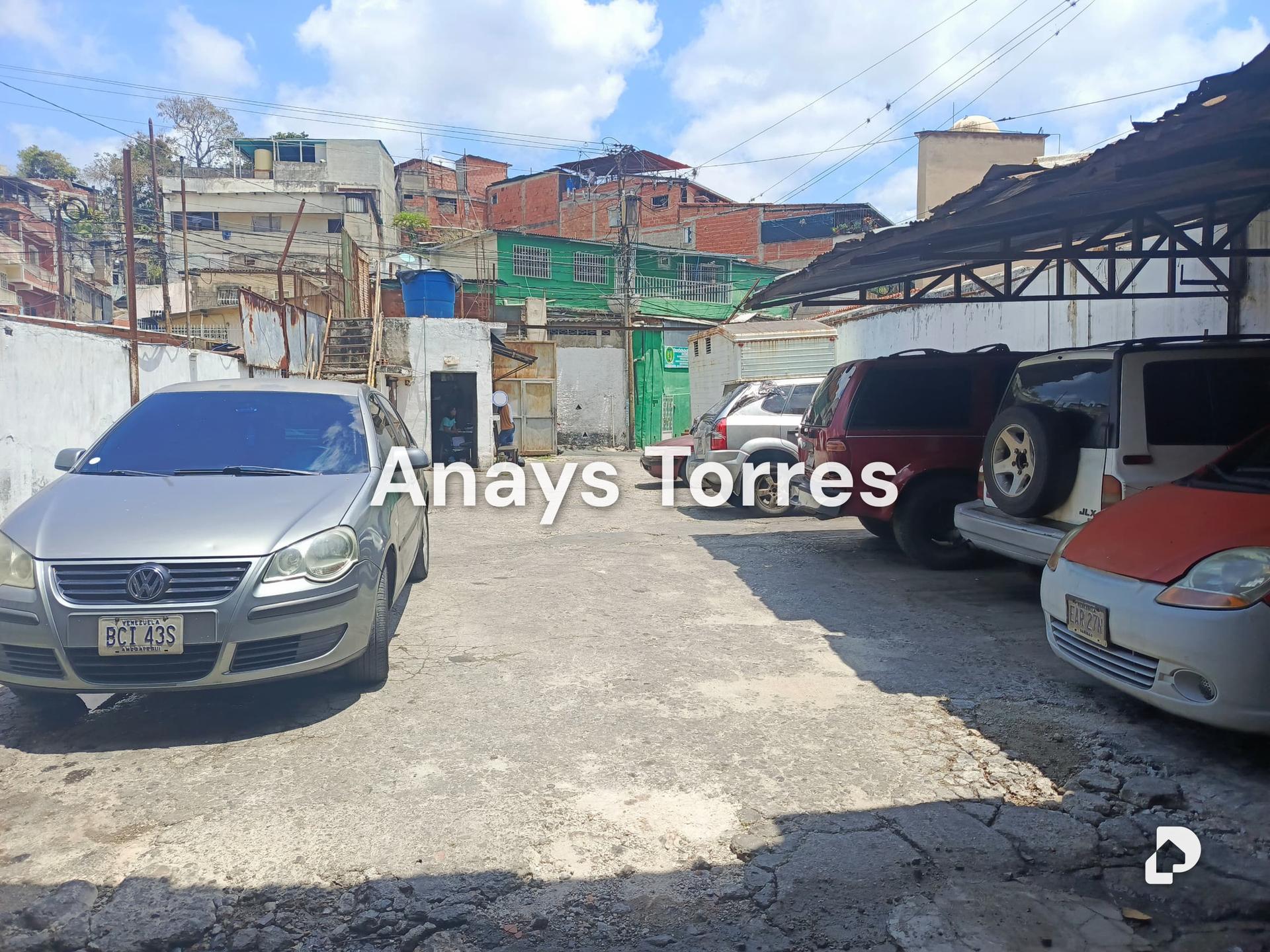 Local comercial en Sector El Cabotaje, Altos Mirandinos – 5