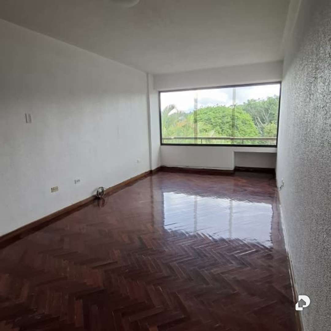 Apartamento en La Lagunita, Caracas – 8