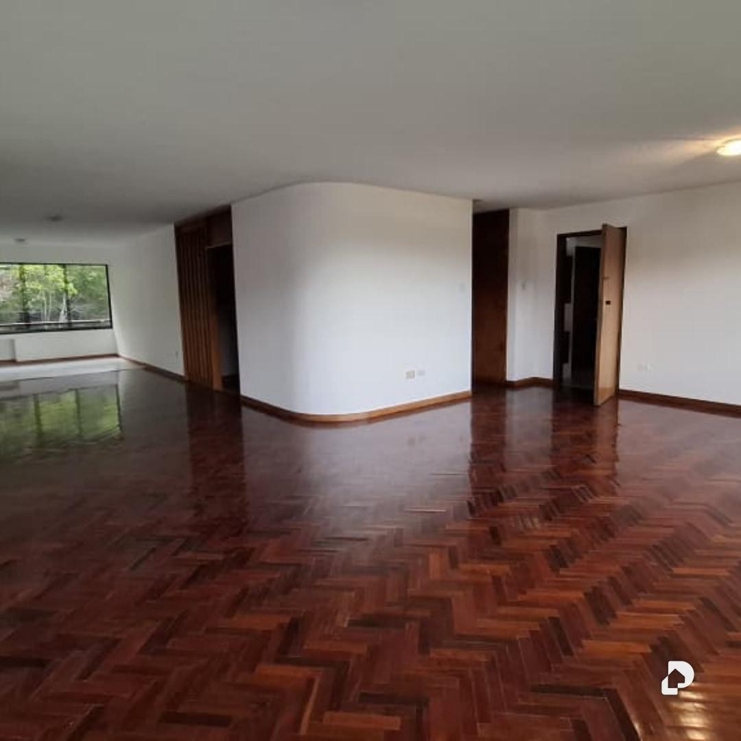 Apartamento en La Lagunita, Caracas – 3