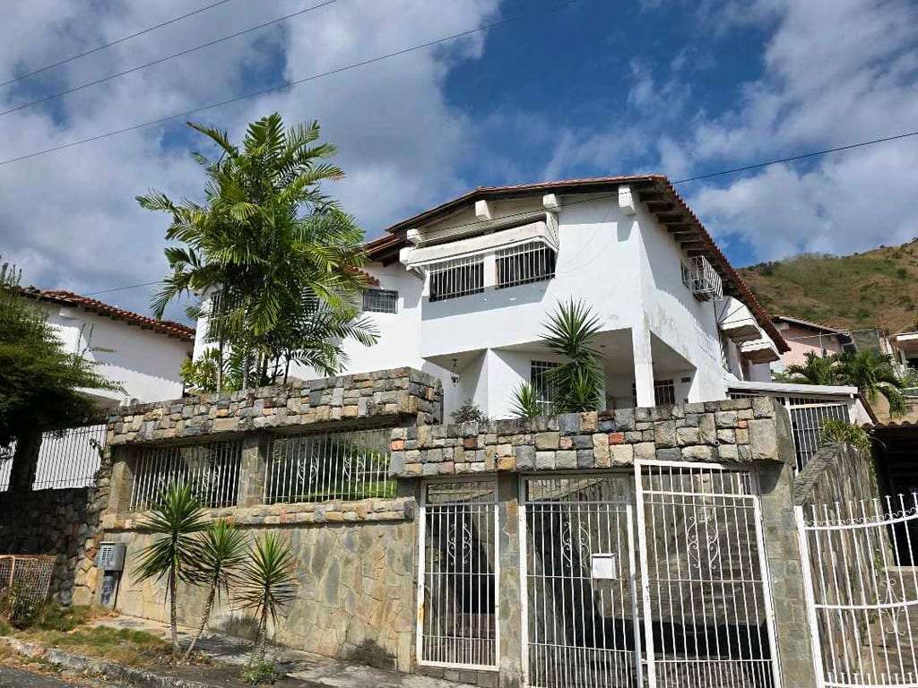 House in Carialinda, Valencia - 1