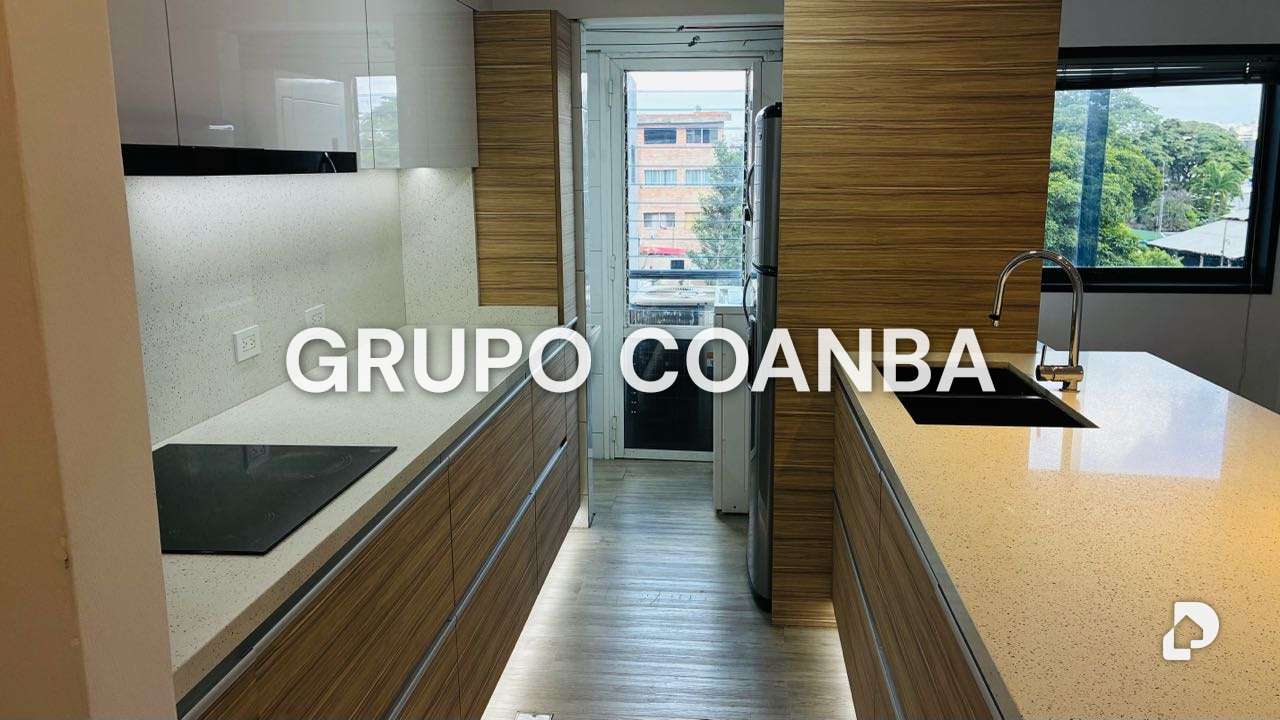 Apartamento en El Rosal, Caracas – 2