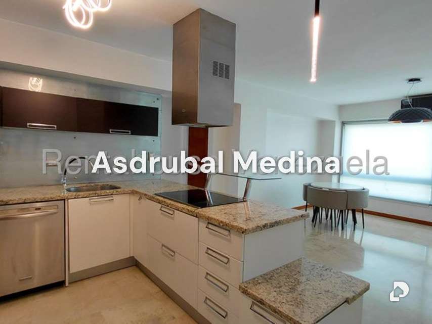 Apartamento en Los Naranjos de las Mercedes, Caracas – 2